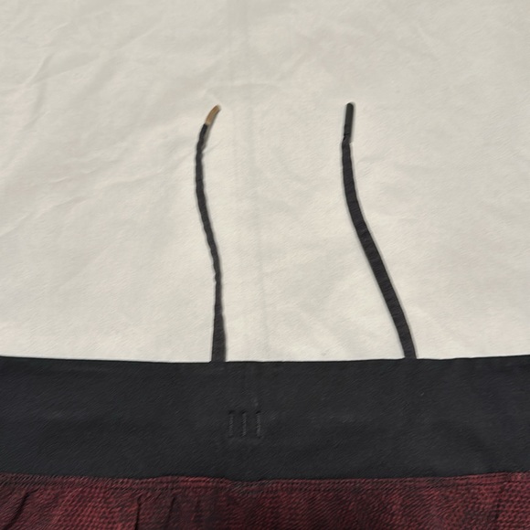 Lululemon T.H.E. 9” Short - Picture 5 of 5